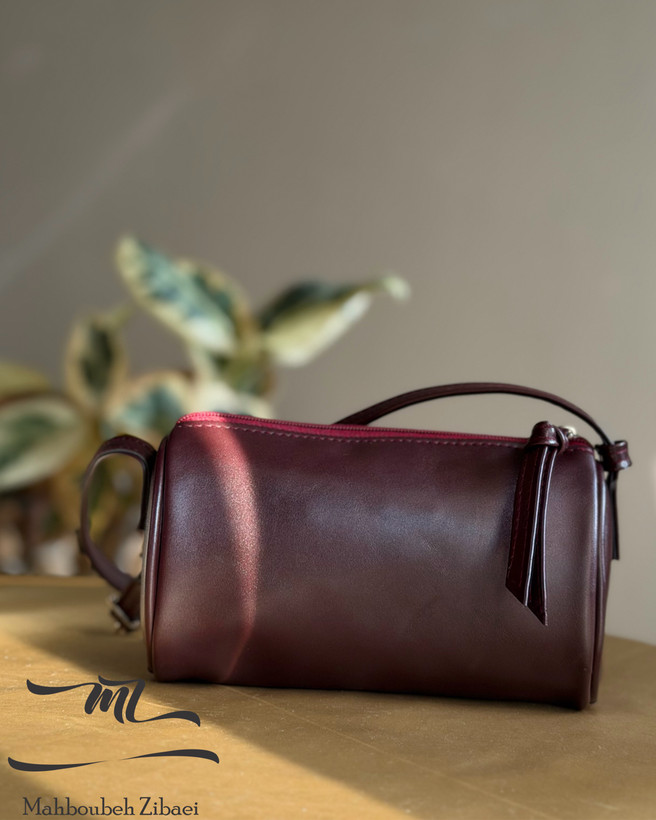 کیف زرشکی ترند پاییز ۲۰۲۶ mz design